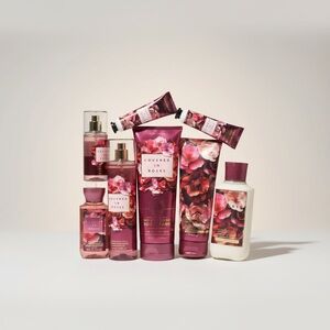 Bath & Body Works Covered in Roses Body Care Set - Deep Rose